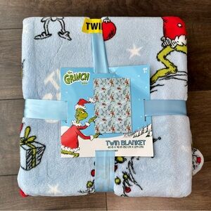 Dr. Seuss The Grinch NWT Blue Plush Throw Blanket - Twin Size 60 x 90 In